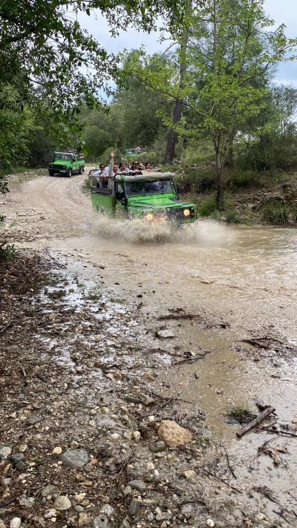 Jeep Safari
