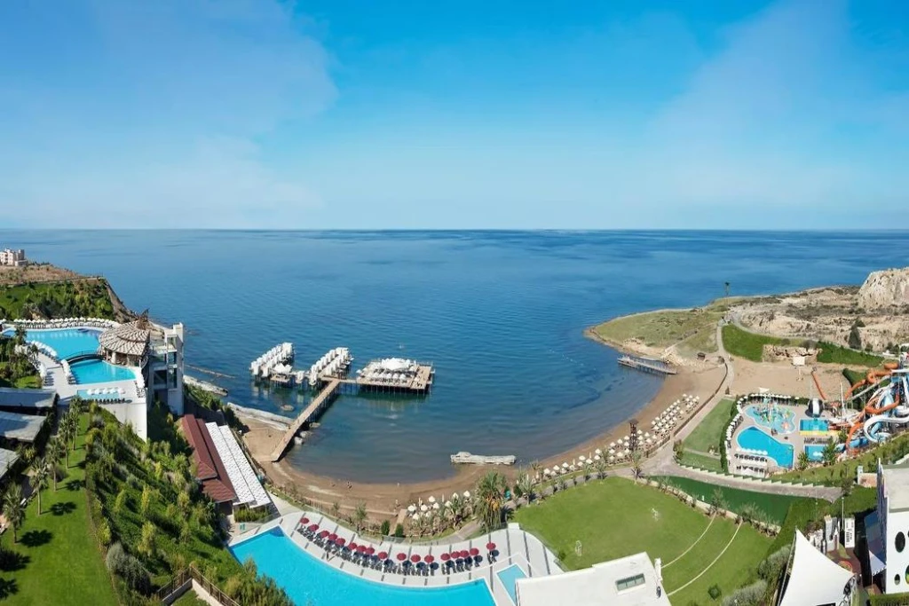 Elexus Hotel