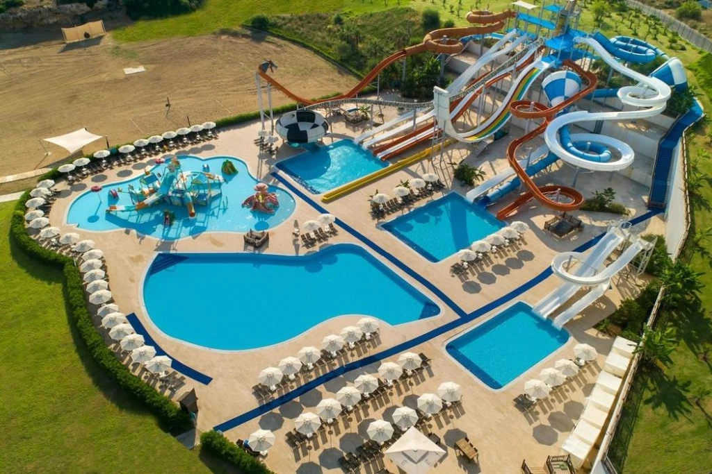 Elexus Hotel