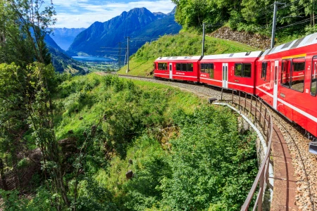 BERNİNA TRENİ İLE BİR AVRUPA MASALI EXPRESS TURU TÜRK HAVA YOLLARI İLE 4 GECE