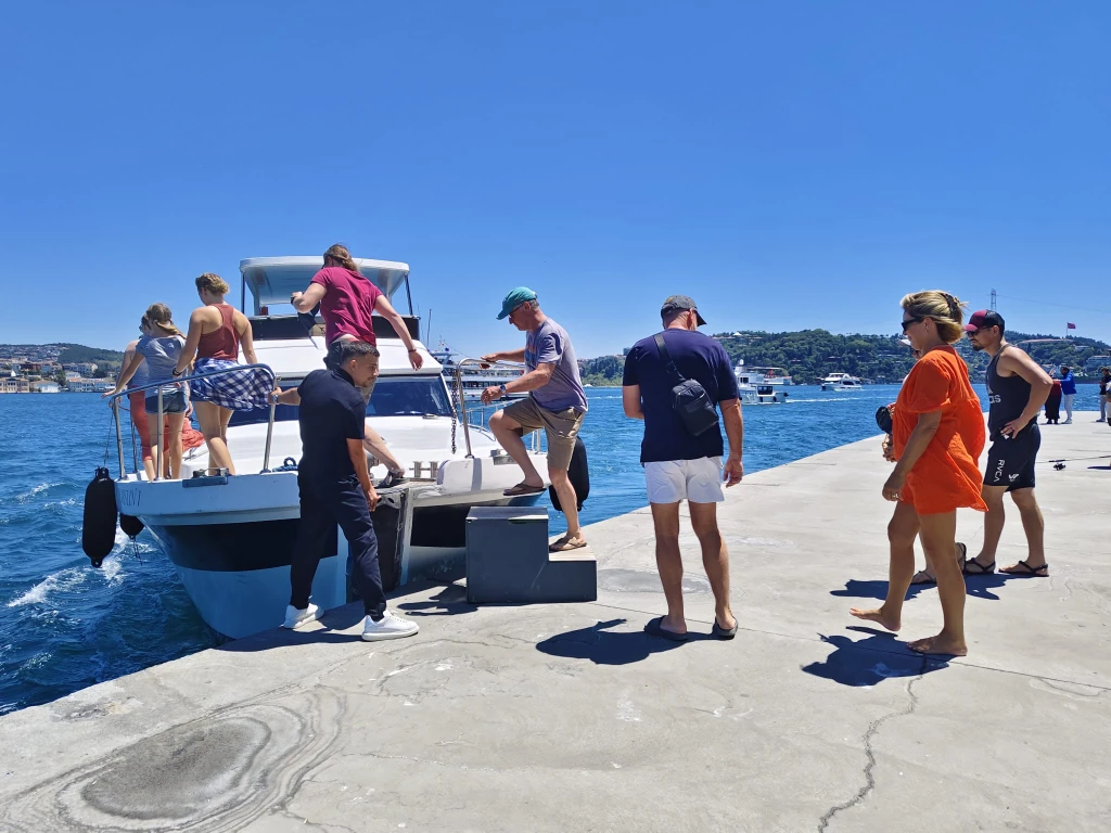 Afternoon Bosphorus Cruise to Black Sea with Lunch by IBO TOUR