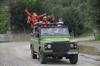 Jeep Safari