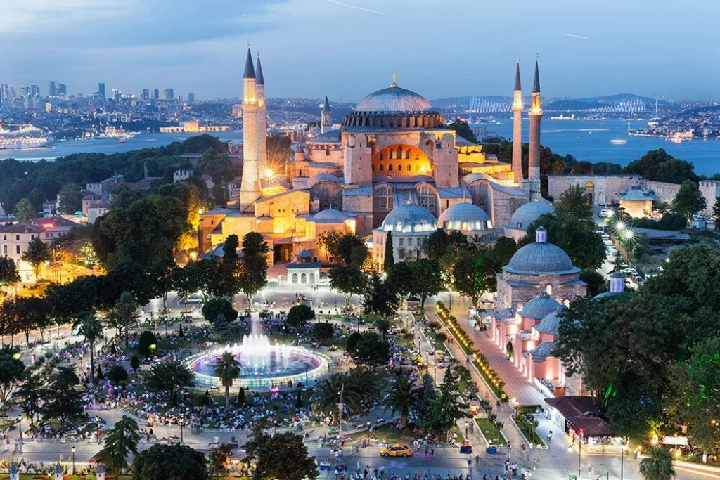 Tarih ve Boğazın Buluşması: Unutulmaz İstanbul Günübirlik Turu