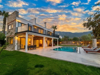 Villa Aura