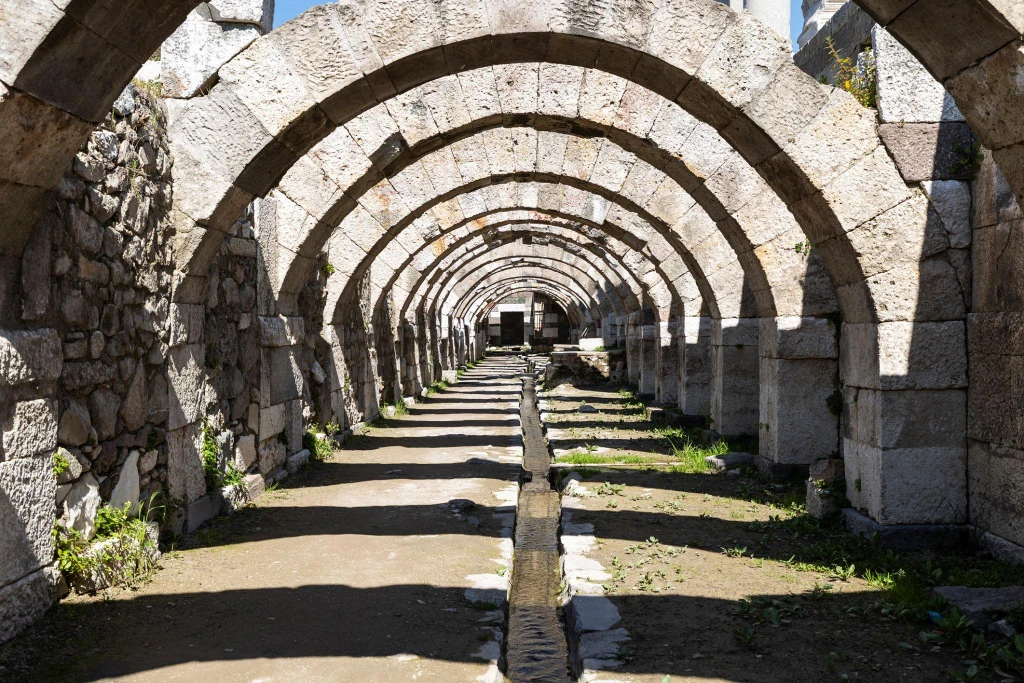 2-Day Istanbul to Izmir Tour | Discover Turkey's Aegean Gateway
