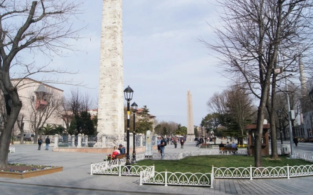 Byzantijnse Relikwieën Tour (Toegangsprijzen Inbegrepen) door SHE TOUR