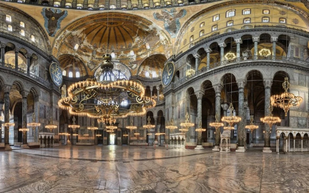 Byzantijnse & Ottomaanse Relikwieën | Volledige Dag Wandeltour door SHE TOUR