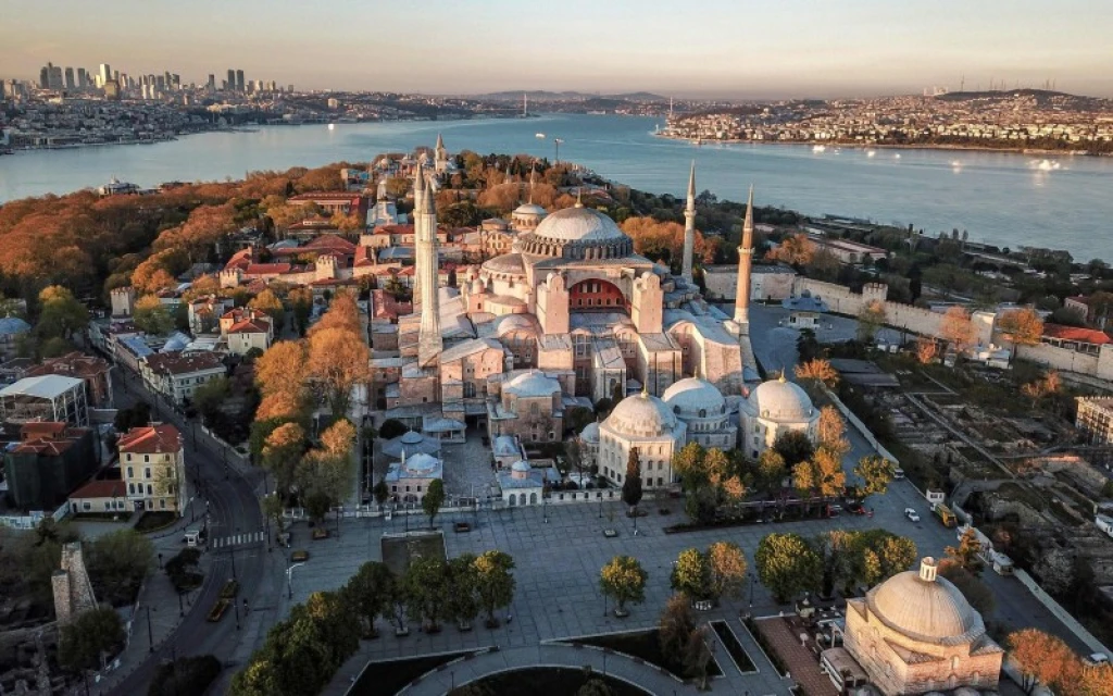 Byzantijnse & Ottomaanse Relikwieën | Volledige Dag Wandeltour door SHE TOUR