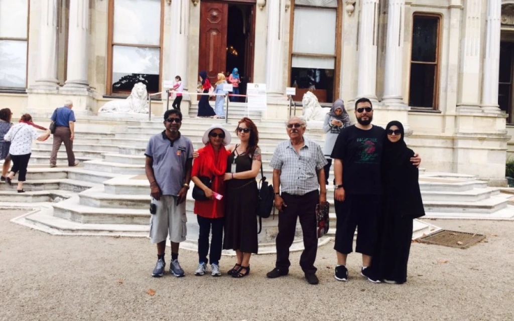 Beylerbeyi Paleis & Twee Continenten Tour door SHE TOUR