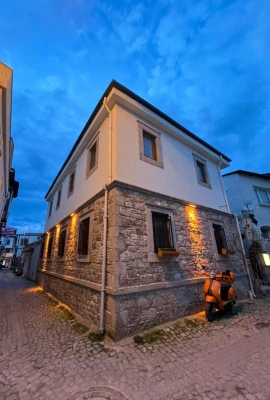 Local Ayvalık Guest Rooms