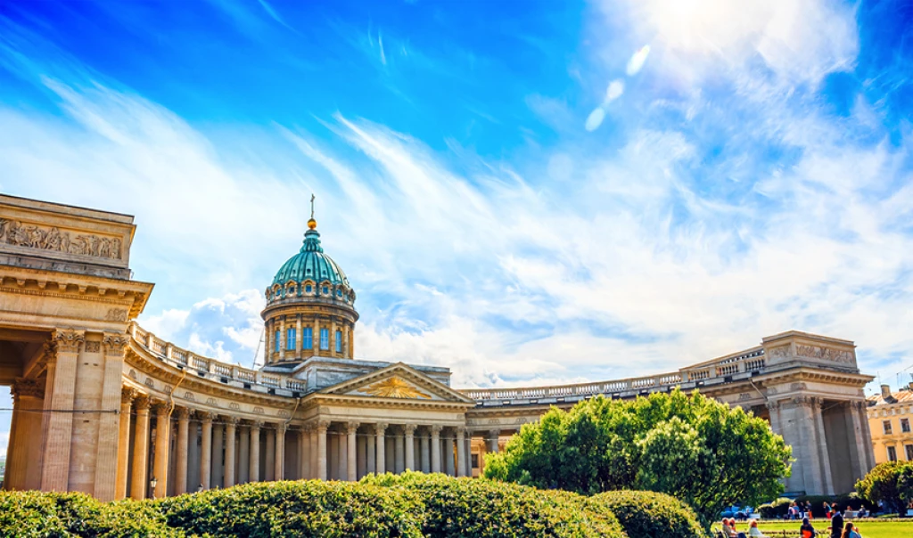 MOSKOVA VE ST. PETERSBURG İKONLARI TÜRK HAVA YOLLARI İLE 5 GECE