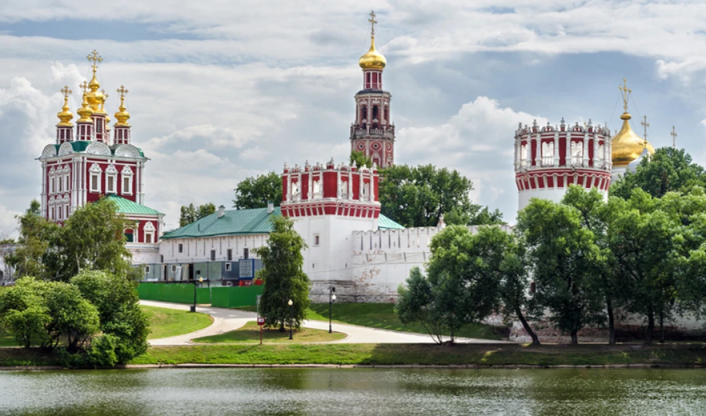 MOSKOVA VE ST. PETERSBURG İKONLARI TÜRK HAVA YOLLARI İLE 5 GECE