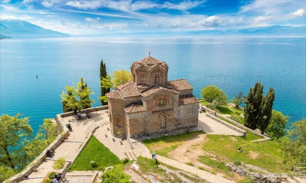 Vizesiz Uçaklı Balkan Masalı Turu 8 Gün 7 Gece Bütün Çevre Gezileri Ekstra Turlar Akşam Yemekleri ve Balkan Gecesi Dahil