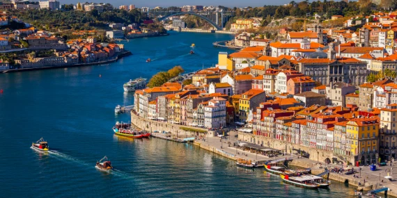 Elegant Mega Portekiz & Madrid & Endülüs Turu Pegasus Havayolları ile 7 Gece MAD-SVQ