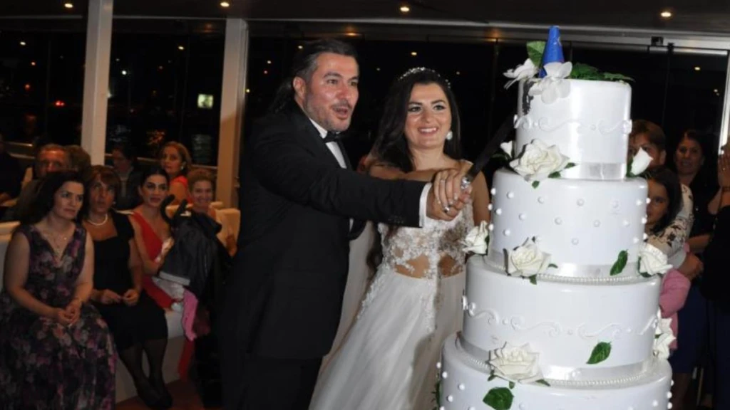 Boda, compromiso, henna y circuncisión en el Bósforo