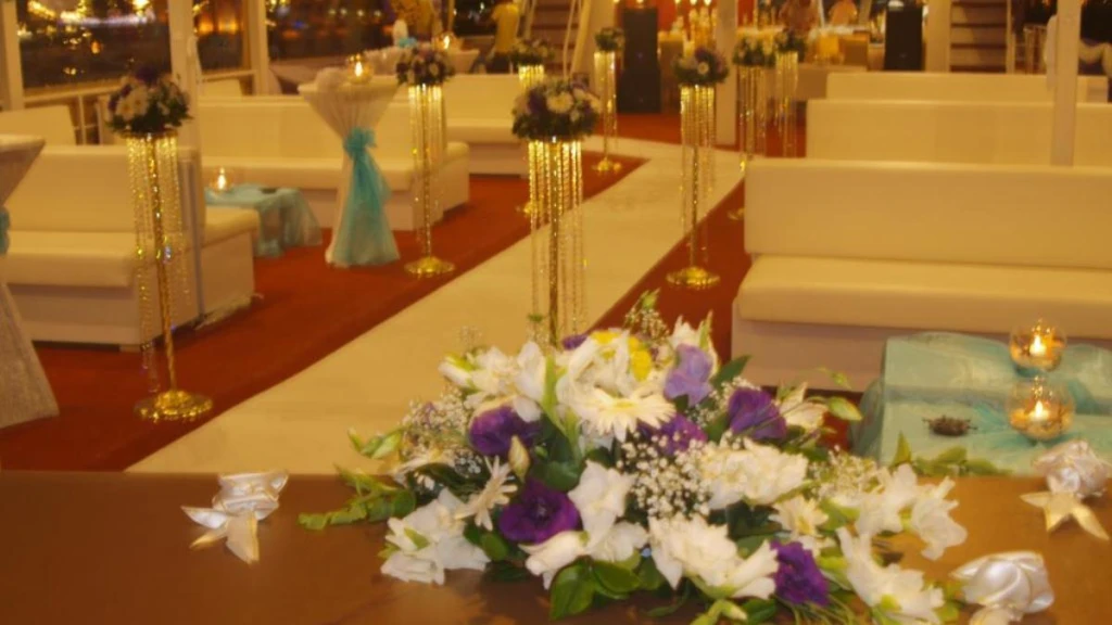 Boda, compromiso, henna y circuncisión en el Bósforo