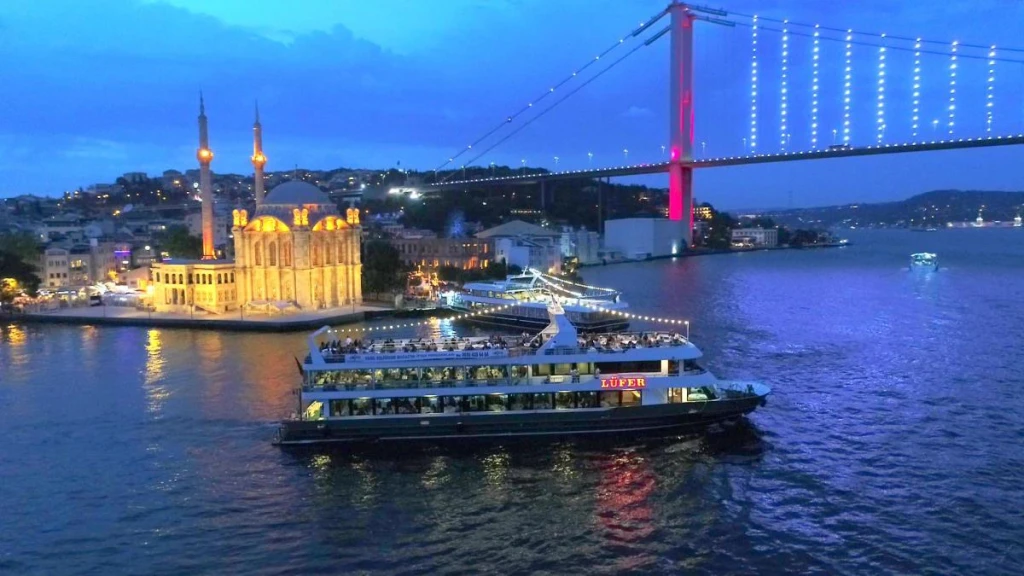 Iftar Events on a Boat in the Bosphorus