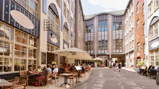 BERLİN VE HALLSTATT ILE  BİR ORTA AVRUPA MASALI TURU Türk Hava Yolları ile 6 gece Sabah Berlin Gidiş...