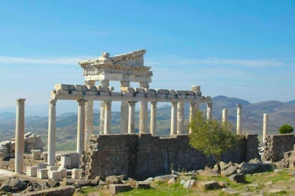 Efes Turu ( Bergama – Pamukkale – Efes ) - 2 Gece 3 Gün