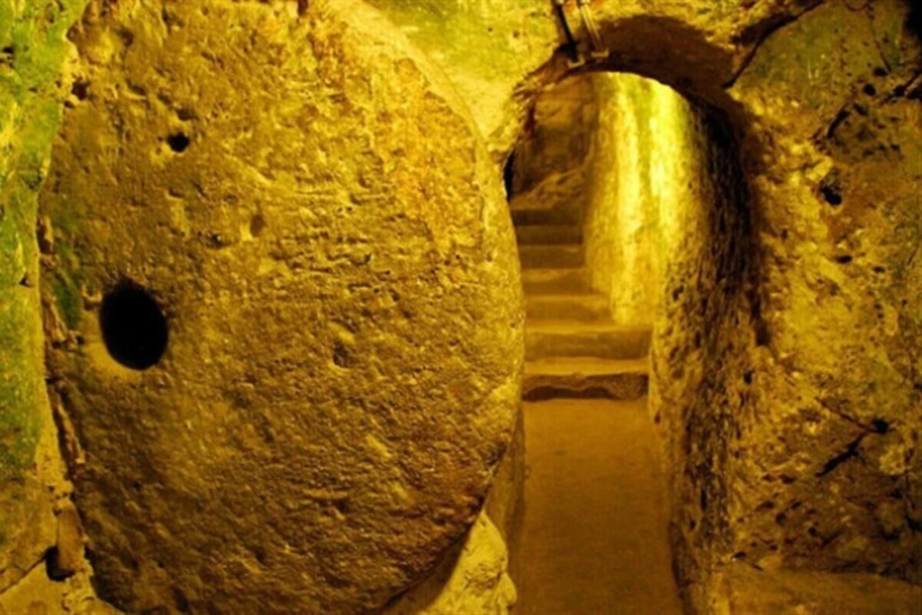 Kapadokya ve Yeraltı Şehri Turu(09:00 – 17:00)