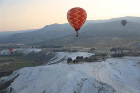 Pamukkale Sıcak Hava Balonu