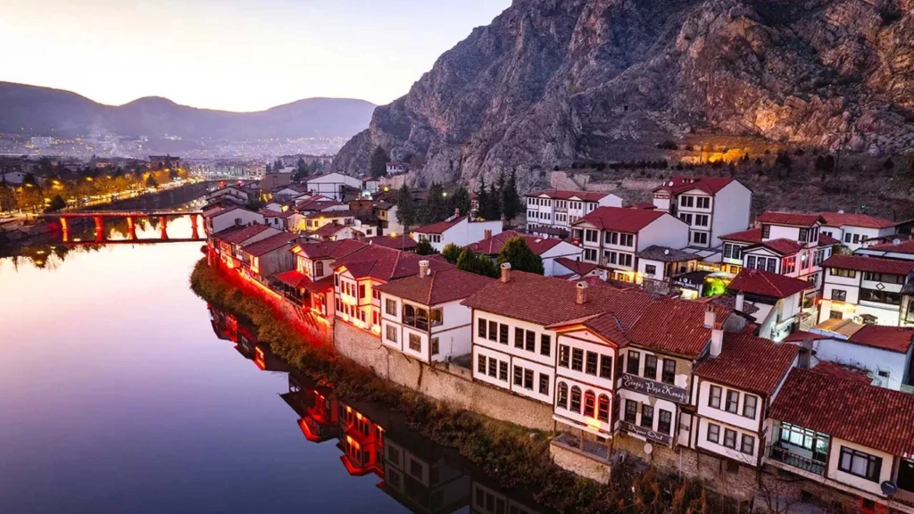 Taşacak Bu Deniz Karadeniz Yaylalar & Batum Turu 4 Gece Otel Konaklamalı