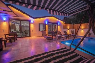 Villa White