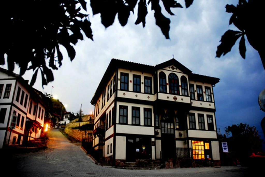 Taraklı-Göynük-Çubuk Gölü (Günübirlik)