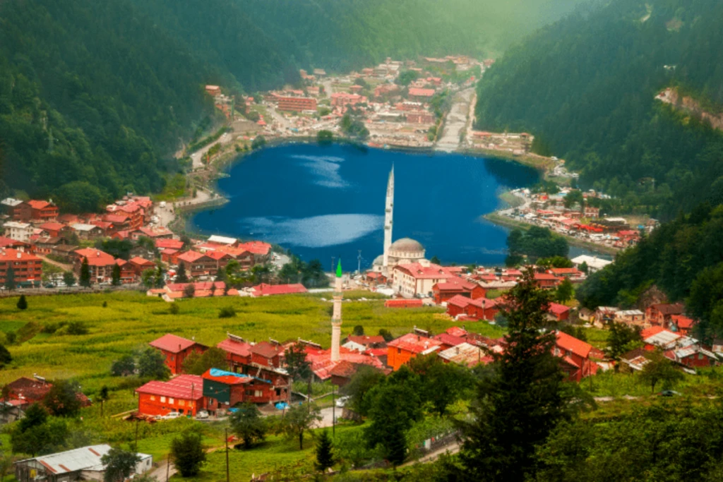 Orta ve Doğu Karadeniz(Samsun-Ordu-Giresun-Trabzon) Turu (3 Gece 4 Gün)
