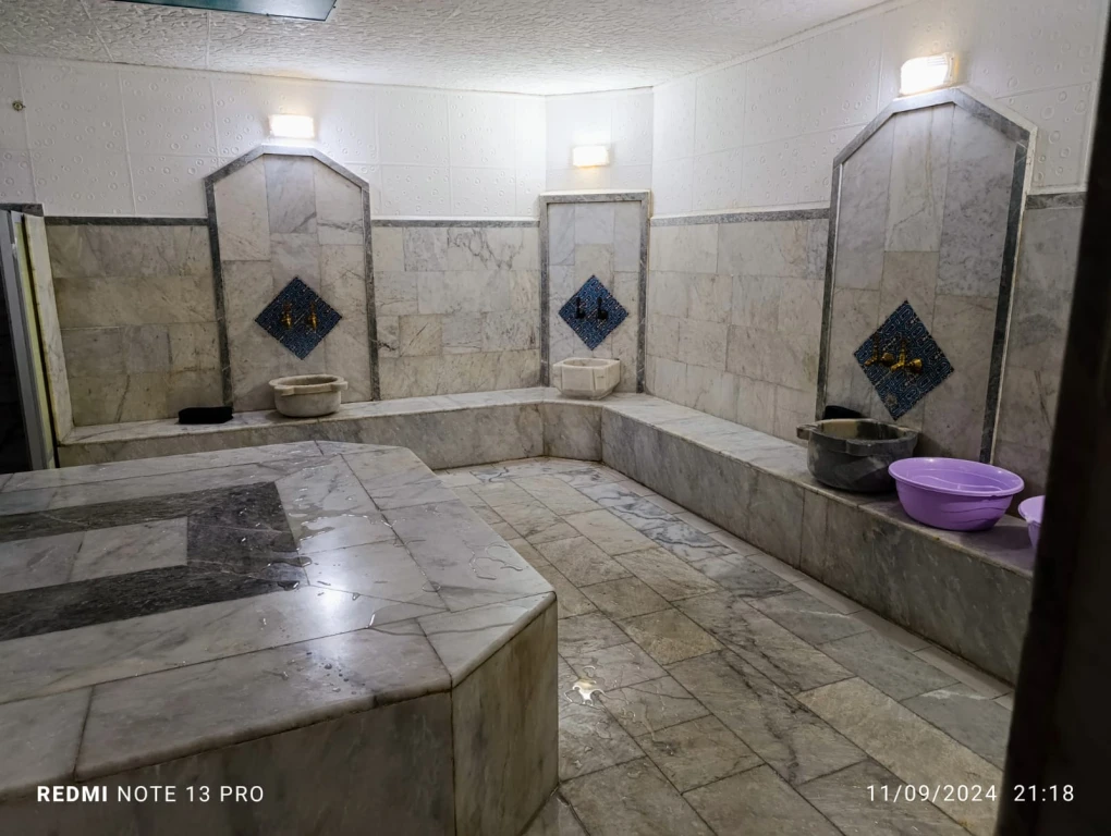 Kemer Turkish Bath with Peeling, Foam and Oil Massage
