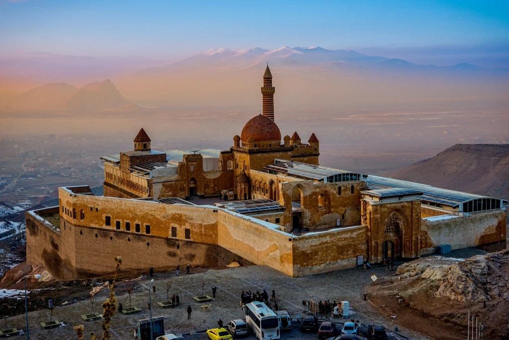 3-Day Lake Van & Eastern Turkey Tour from Istanbul