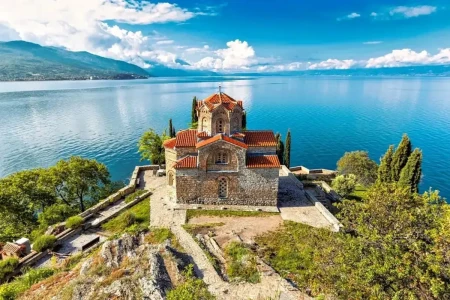 Balkan 3’lüsü(Kosova-Arnavutluk-Makedonya)(3 Gece-4 Gün)