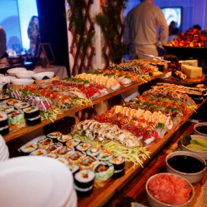 Dubai Mega Yacht Dinner Cruise