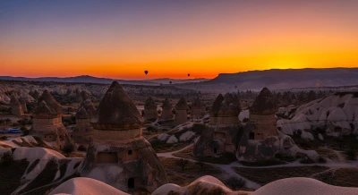 Cappadocia Blue Tour with Sunset in Fairy Chimneys and Exploration of Underground Cities