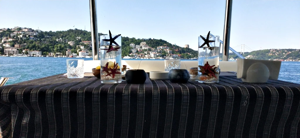Private Yacht-1