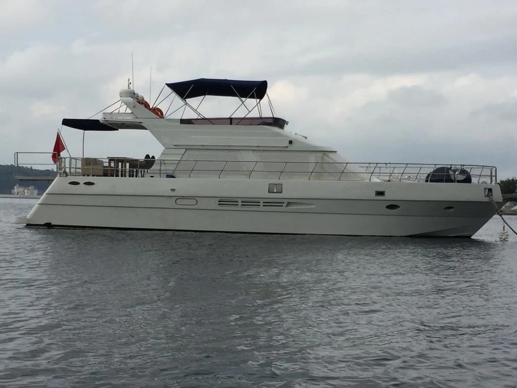 Private Yacht-2