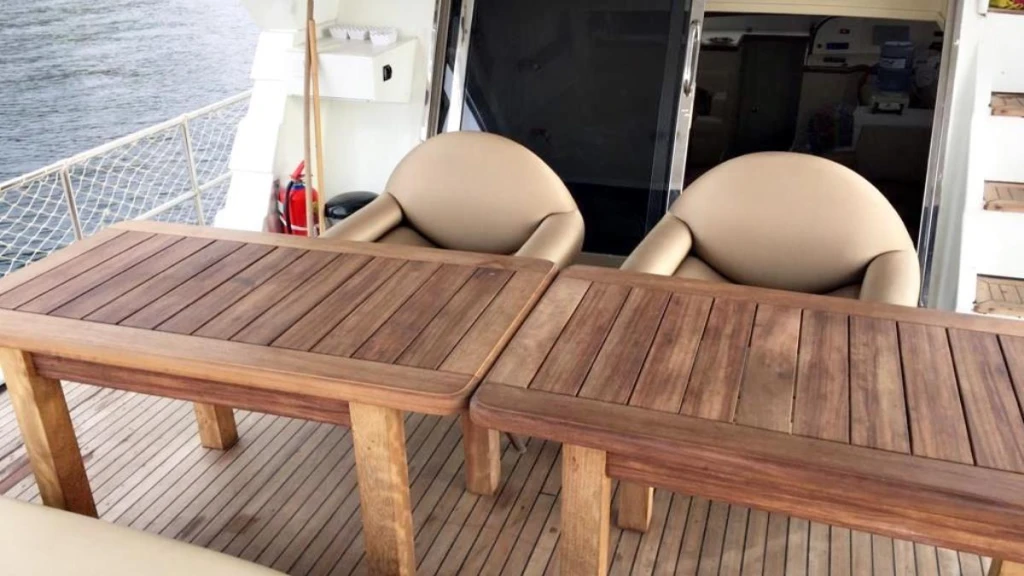 Private Yacht-2