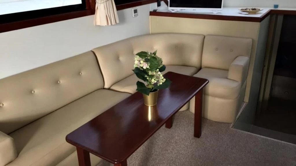 Private Yacht-2