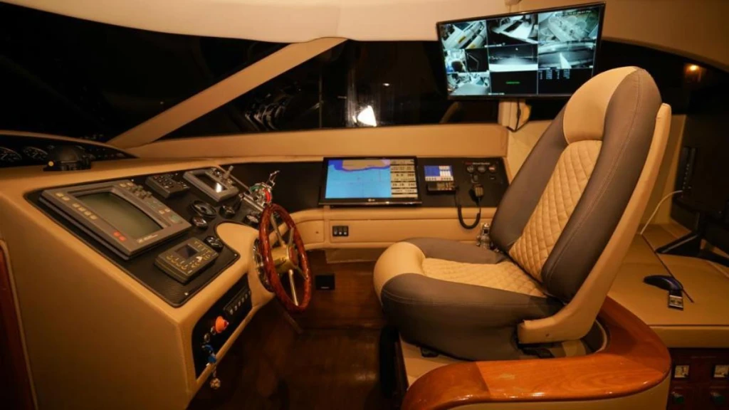 Nave speciale 4