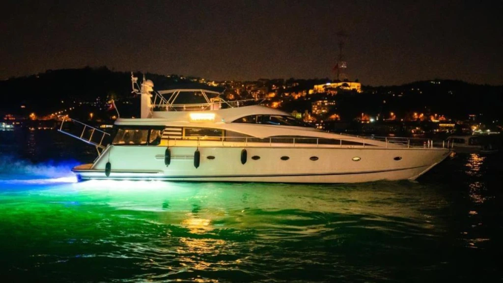 Nave speciale 4