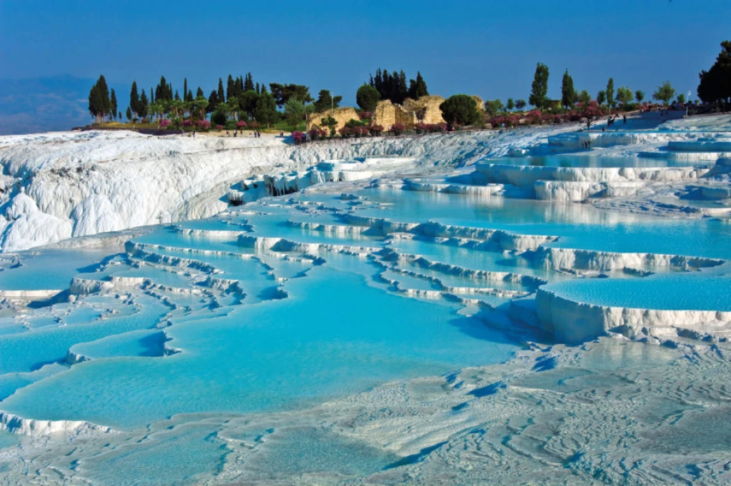 Pamukkale ve Salda Gölü Turu