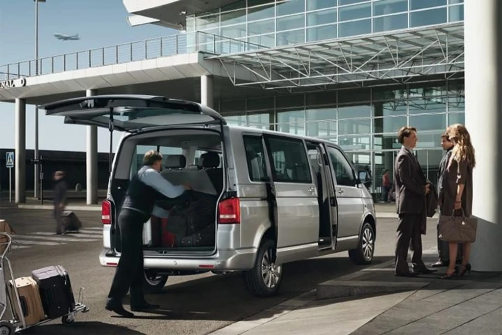 IZMIR AIRPORT TO KUŞADASI PRIVATE MERCEDES VITO TRANSFER