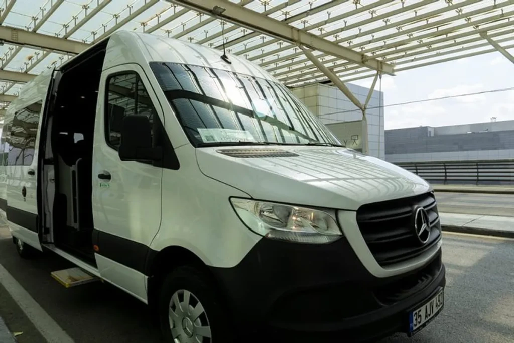 IZMIR AIRPORT TO KUŞADASI PRIVATE SPRINTER TRANSFER