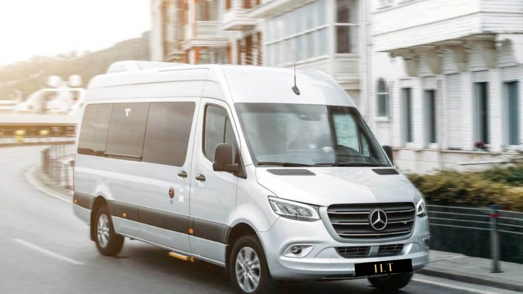 ISTANBUL AIRPORT (IST) TO SULTANAHMET HOTELS PRIVATE SPRINTER TRANSFER