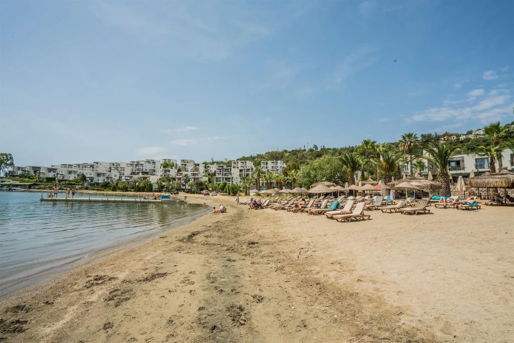 Mira Beach Resort Bodrum 4 Gece 5 Gün