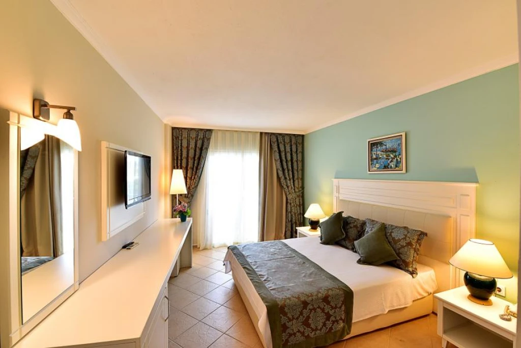 Ayaz Aqua Beach Hotel 3 Gece 4 Gün