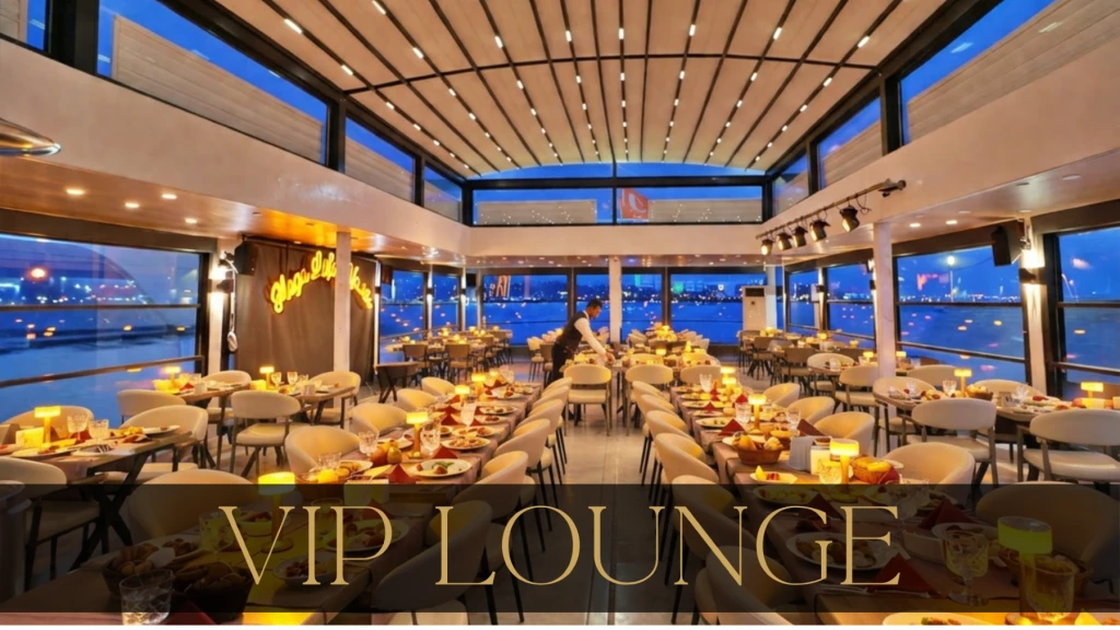 سالن لوکس VIP | میز اختصاصی | منوی VIP با نوشیدنی‌های الکلی نامحدود | گزینه کنار پنجره