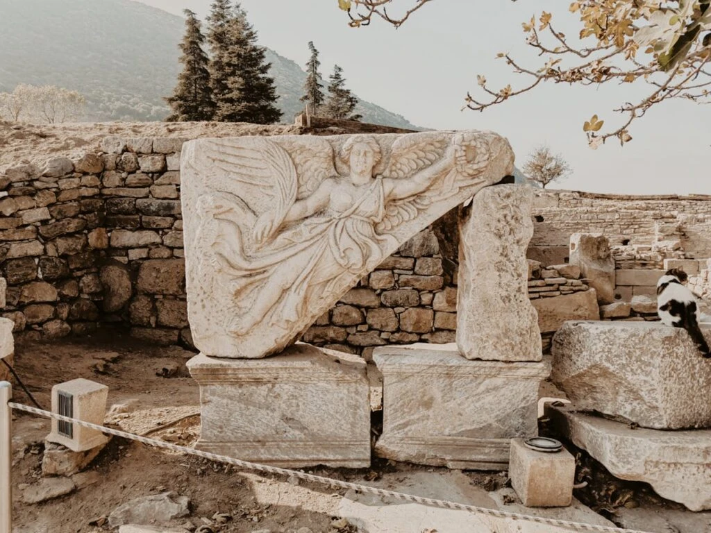 9-Day Turkey Grand Tour: Istanbul, Gallipoli, Troy, Pergamum, Pamukkale, Ephesus & Cappadocia