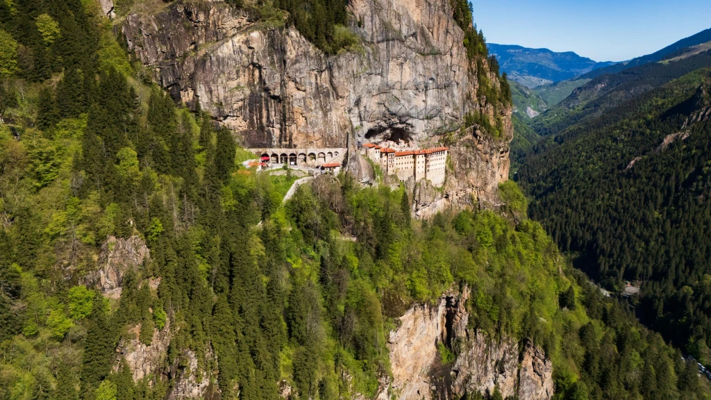 Karadeniz Turu | Yaylalar, Uzungöl ve Batum Gezisi 2026