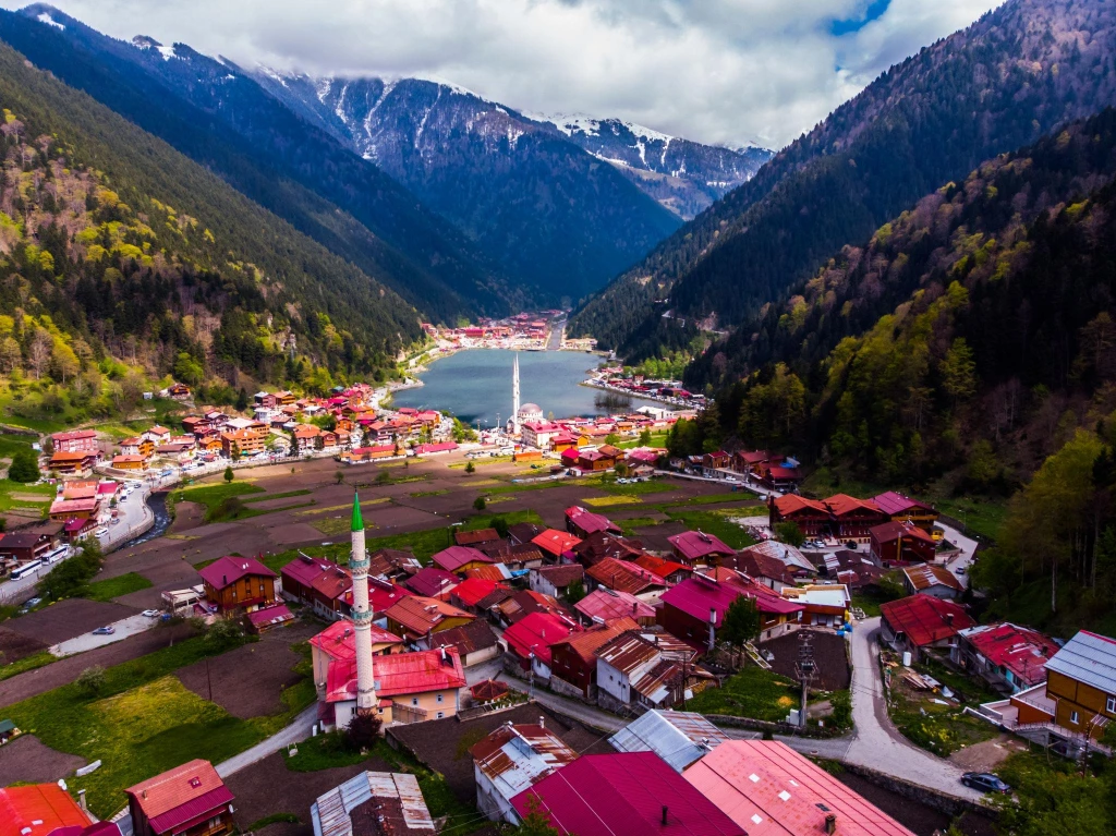 Karadeniz Turu | Yaylalar, Uzungöl ve Batum Gezisi 2026